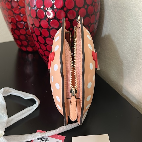 RESERVED Kate Spade NWT Puffy Puffer Fish Crossbody - Picture 8 of 11